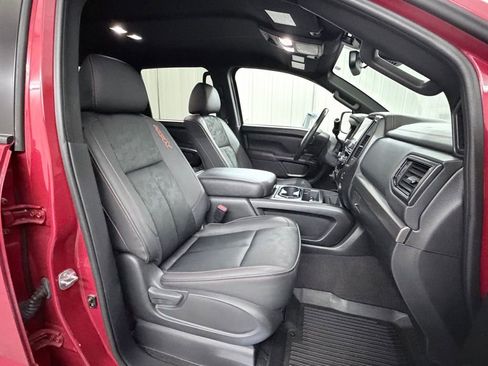 Used 2022 Nissan Titan PRO-4X w/ Off Road Protection Package image 39