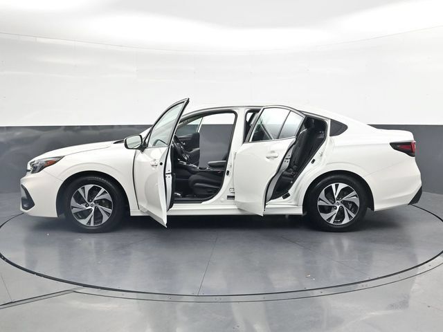 Used 2025 Subaru Legacy Premium AWD/4WD image 40