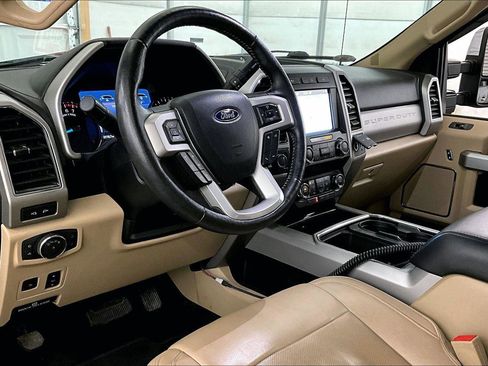 Used 2019 Ford F250 Lariat w/ Lariat Ultimate Package image 12