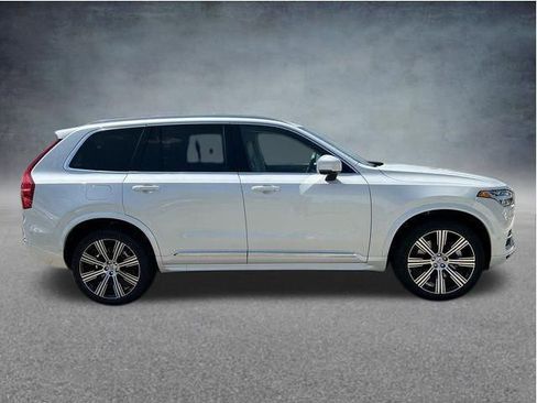 New 2025 Volvo XC90 T8 Plus w/ Protection Package Premier AWD/4WD image 12