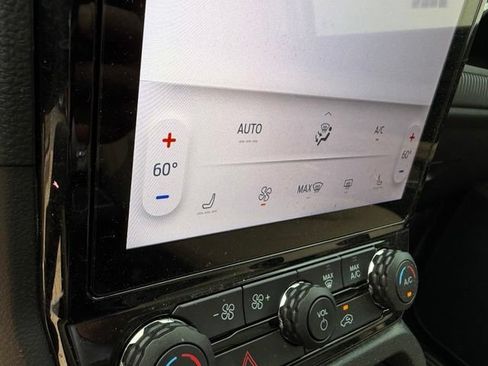 Used 2024 Ford Ranger XLT w/ Technology Package AWD/4WD image 26