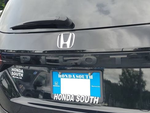 Certified 2025 Honda Pilot EX-L image 7