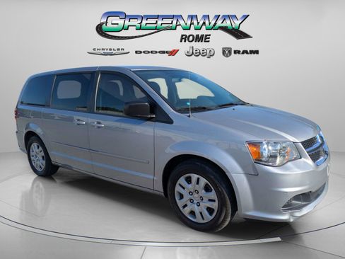 Used 2014 Dodge Grand Caravan SE w/ Quick Order Package 29E SE FWD image 1