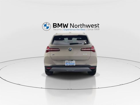 New 2026 BMW X3 xDrive30i w/ Premium Package AWD/4WD image 2