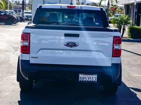 Used 2023 Ford Maverick Lariat image 5
