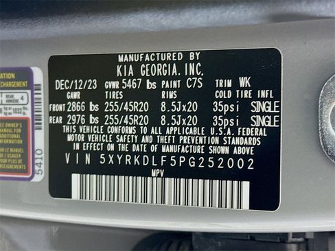 Used 2023 Kia Sorento SX image 40