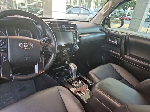 Used 2024 Toyota 4Runner TRD Off-Road Premium w/ Moonroof Package AWD/4WD image 18