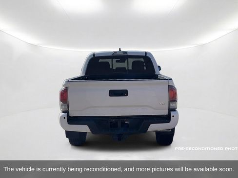Used 2023 Toyota Tacoma TRD Sport w/ Advanced Technology Package AWD/4WD image 7