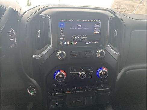 Used 2019 GMC Sierra 1500 AT4 w/ AT4 Premium Package AWD/4WD image 12