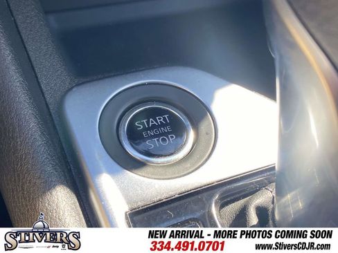 Used 2022 Nissan Sentra SV w/ All-Weather Package image 28