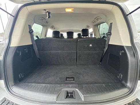 Used 2021 Nissan Armada SV image 22