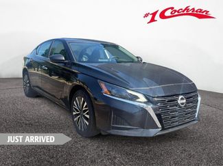 Used 2025 Nissan Altima 2.5 SV AWD/4WD video 1