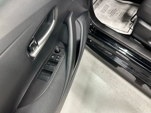 Used 2026 Toyota Corolla SE image 9