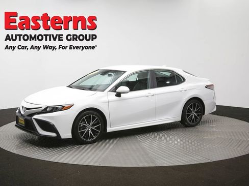 Used 2024 Toyota Camry SE FWD image 51