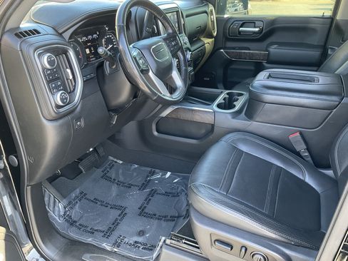Used 2020 GMC Sierra 2500 Denali w/ Denali Ultimate Package AWD/4WD image 23