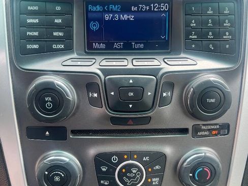 Used 2012 Ford Explorer XLT w/ Class III Trailer Tow Pkg image 7