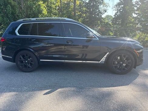 Used 2024 BMW X7 xDrive40i w/ Executive Package AWD/4WD image 4
