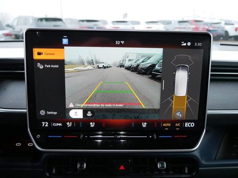 New 2025 Volkswagen ID. Buzz Pro S image 16