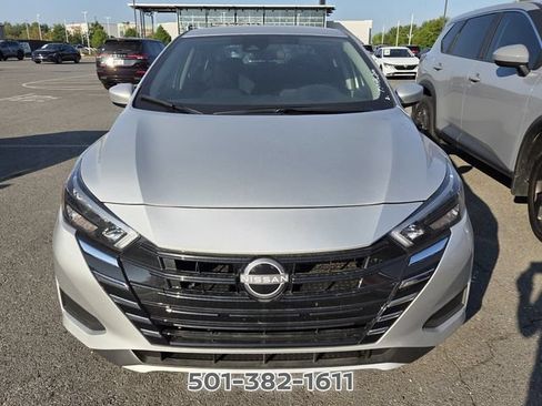 Used 2025 Nissan Versa SV w/ Trunk Package FWD image 7