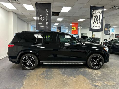 Used 2021 Mercedes-Benz GLS 580 4MATIC image 6