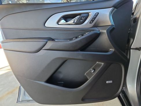 Used 2023 Chevrolet Traverse Premier w/ Redline Edition image 23