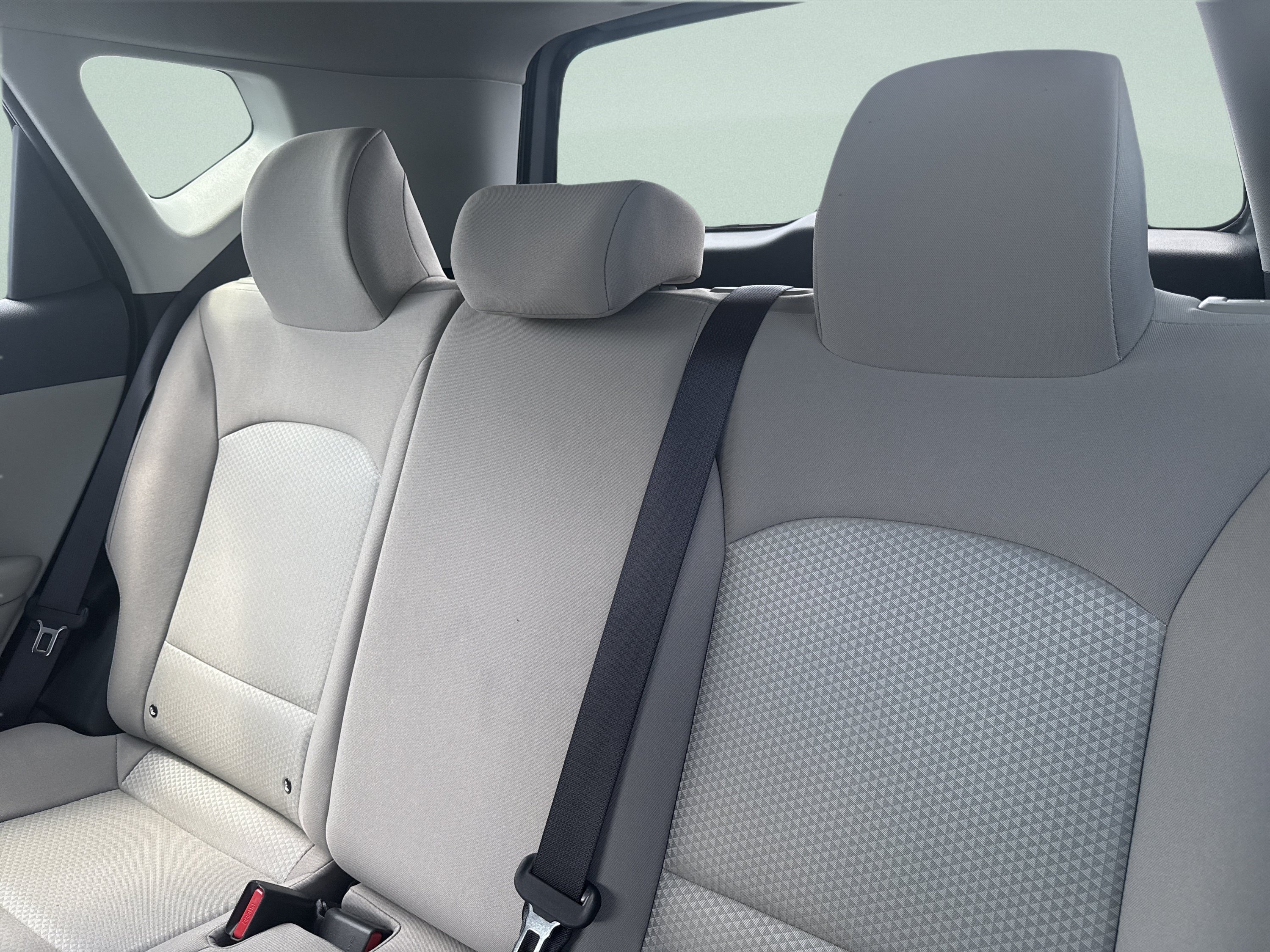 Used 2025 Kia Soul LX w/ LX Technology Package FWD image 25