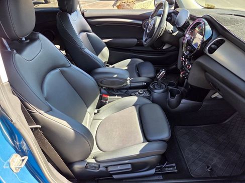 Used 2023 MINI Cooper S image 16