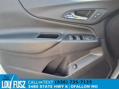 Used 2021 Chevrolet Equinox LT image 23