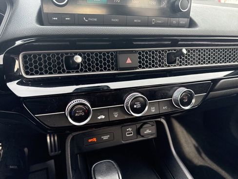 Used 2023 Honda Civic Sport image 26