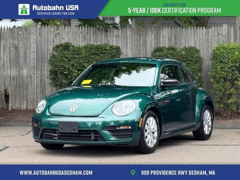 Used 2018 Volkswagen Beetle 2.0T S FWD image 1