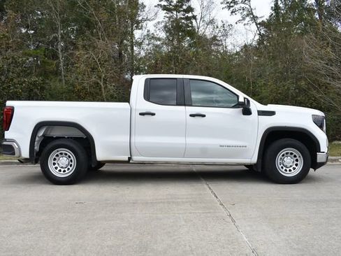 Used 2024 GMC Sierra 1500 Pro w/ Pro Value Package image 3