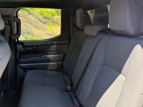 Used 2024 Toyota Tacoma SR AWD/4WD image 6