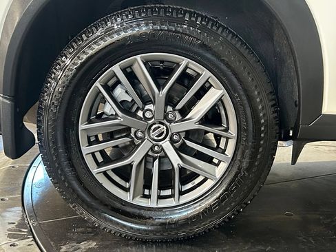 Used 2021 Nissan Rogue S AWD/4WD image 20