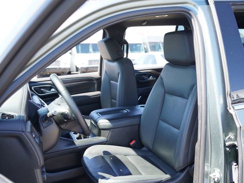 Used 2023 Chevrolet Tahoe LT RWD image 42