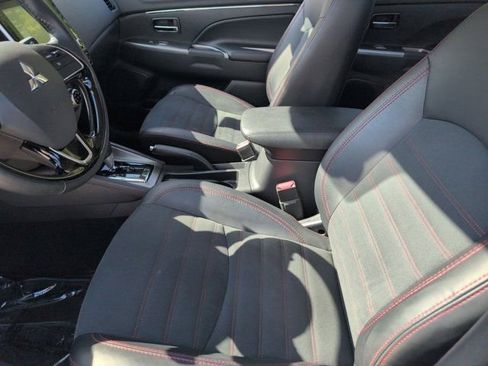 Used 2025 Mitsubishi Outlander Sport SE AWD/4WD image 24