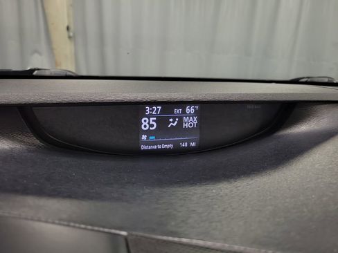 Used 2013 Toyota Venza XLE w/ XLE Premium Pkg image 20