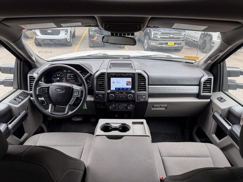Used 2020 Ford F250 XLT w/ XLT Premium Package image 17