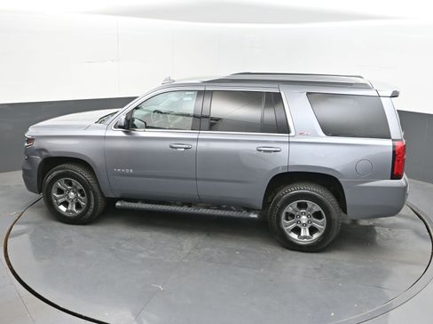 Used 2020 Chevrolet Tahoe LT w/ Luxury Package AWD/4WD image 32