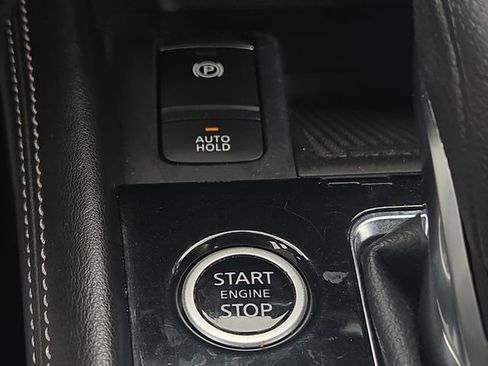 Used 2022 Nissan Kicks SV FWD image 23