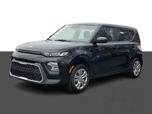 Used 2020 Kia Soul LX image 3