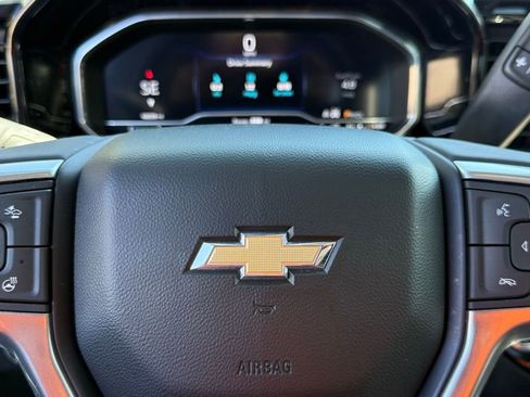 Used 2024 Chevrolet Silverado 2500 LTZ w/ LTZ Plus Package AWD/4WD image 27