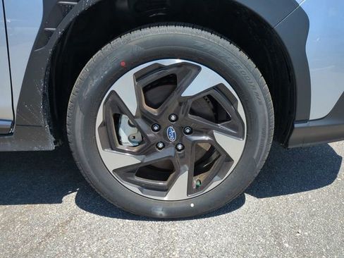 New 2026 Subaru Crosstrek 2.5i Limited w/ Crosstrek Mirror Package image 11