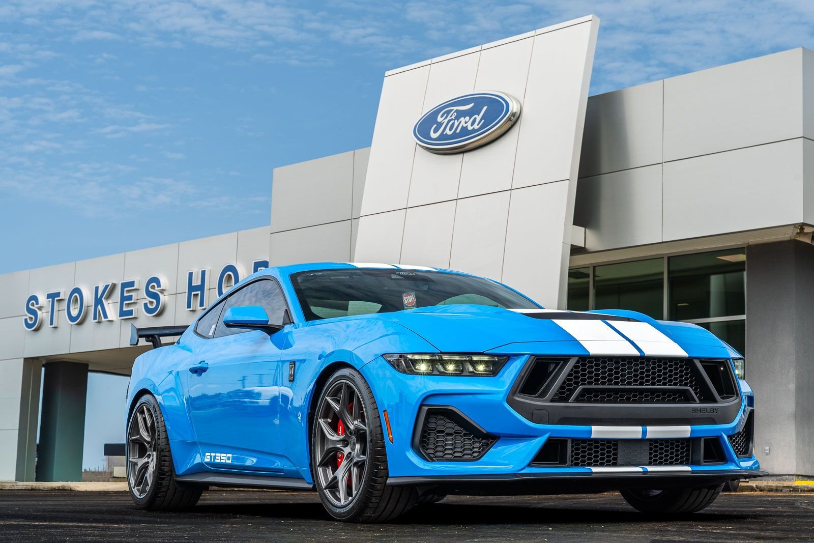 New 2026 Ford Mustang GT Premium w/ GT Performance Package RWD image 1
