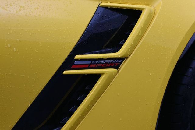Used 2017 Chevrolet Corvette Grand Sport RWD image 31