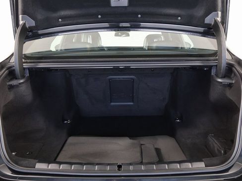 Used 2025 BMW 740i RWD image 14