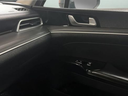 Used 2023 Kia K5 LXS FWD image 16
