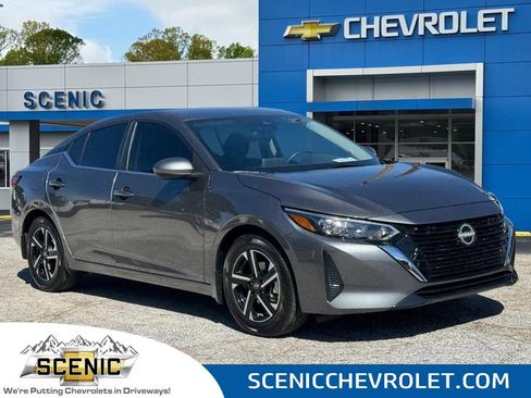 Used 2025 Nissan Sentra SV w/ Trunk Package image 1