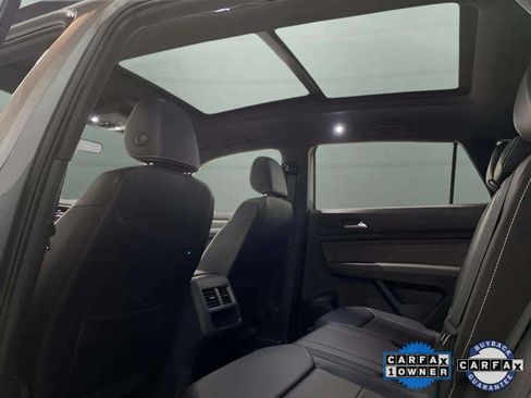 Used 2023 Volkswagen Atlas Cross Sport SE w/ Panoramic Sunroof Package image 27