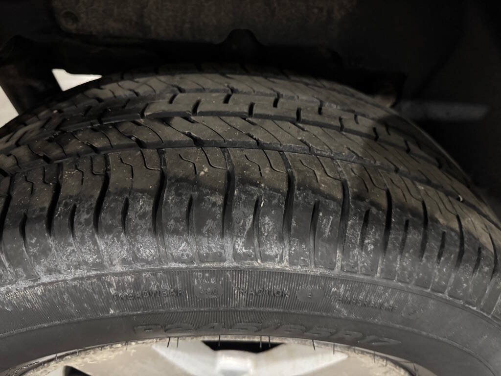 Used 2006 Jeep Commander 4WD image 15