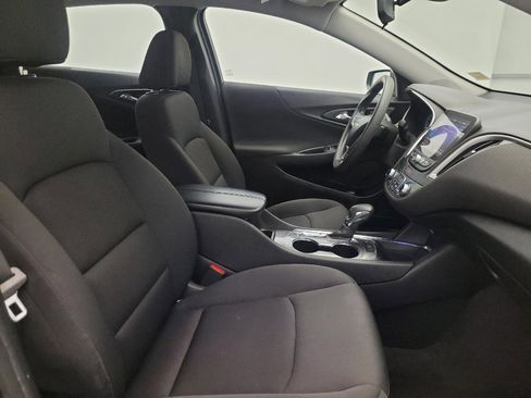 Used 2022 Chevrolet Malibu LT FWD image 21